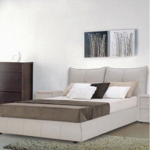 Bevrely Hills Furnitrue Excite-qeuen-gray Excite Queen Leather Platform Bed In Premium Ash Gray