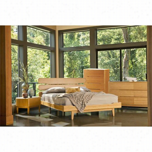 Greenington G0027ca-g0028ca-g0028ca-g0029ca-g0030ca Currant Sovereign Platform Bedrooom Set In Caramelized Includes Bed, Nightstands,, Chest, And Dresser