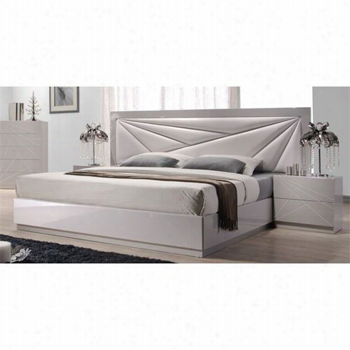 J&m Funriture 17852-q Florence Queen Bed In White And Taupe