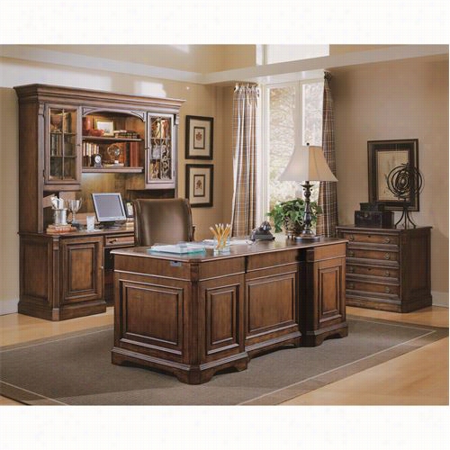 Hooker Furnitue 281-10-562 Brookhaven Exxecut Ive Desk In Medium Wood With Wood Top