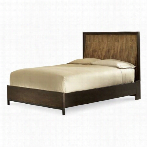 Legacy Classic Furniture 3600-4125k Kateri Queen Curvedd Panel Bed With Storage Footboard