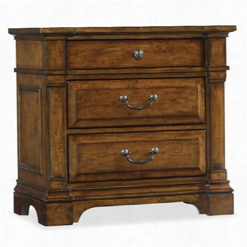 Hooker Furniture 5323-90016 Tyhecastl Three Drawer Nightstand In Medium Wood