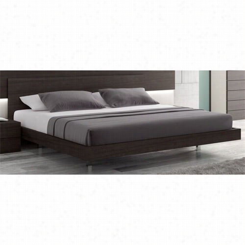 J&m Furniture 1 7867221-k Maia King Bed In Light Grey  And Wenge