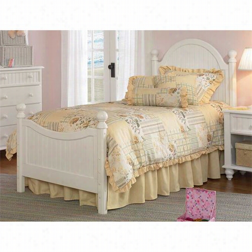 Hillsdale Furniture 1354bf Western Field Full Post Bed Set In White - Rails Not Included