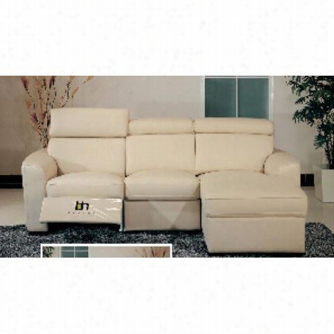 Beverly Hills Furnture Mica Mica Leather Match Sectional With Motion Headrest Right Facing Chaise