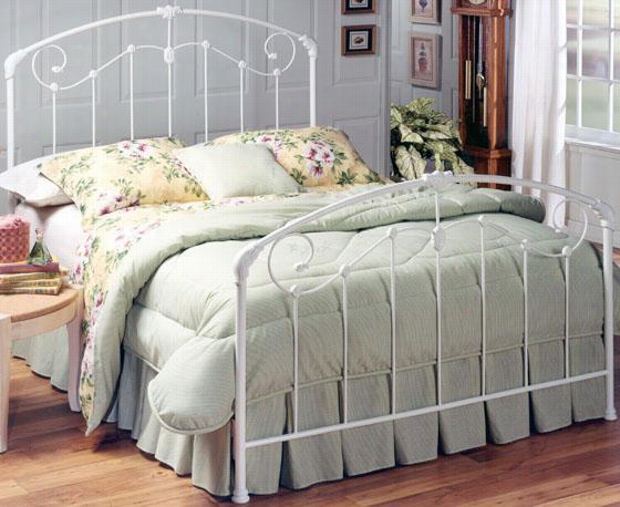 Sullivan Whire Bed - Queen, Glossy White