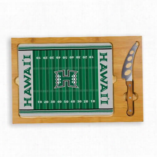 Picnic Time 910-00-505-204-0 Icon Universtiy Of Hawaii Wa Rriors Digital Print Football Cutting Cheese Tray In Natural Wood