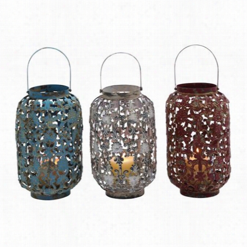 Woodland  Impoorts 50471 Skillfully Crafted Lantern With Stylish And Classy Touch