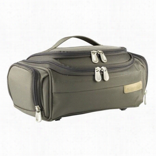 Briggs & Riley 114ol Baseline Luggage Executive Toiletry Kit In Olive