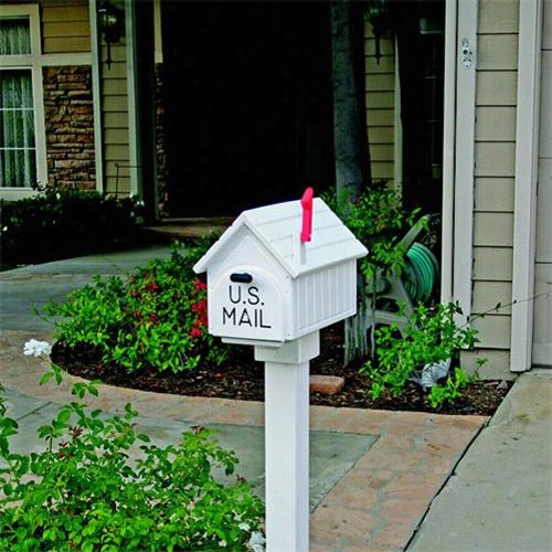 Eagle One A100 Recycled Plastic Mailbox