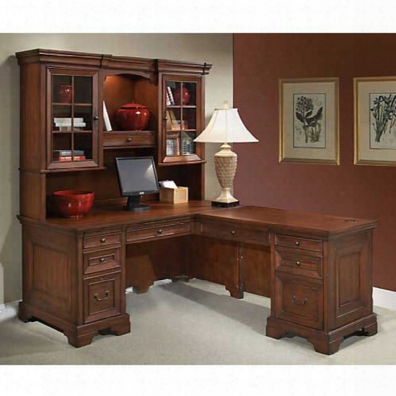 Aspenhome Richmond Computer Desk With Hutch