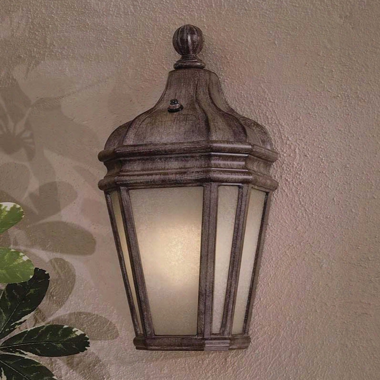 Minka-lavery Great Outdoors Harrison Energy Star 1-light Wall Lantern