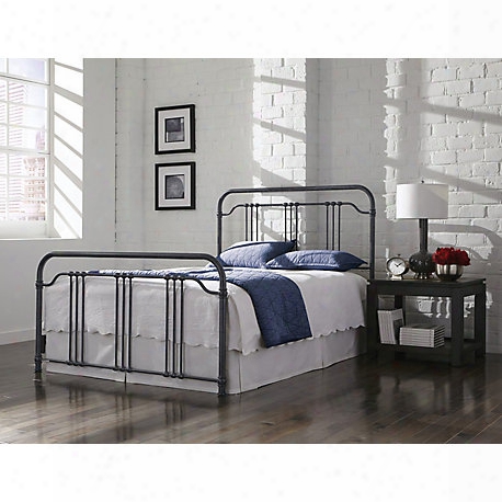 Fashion Bed Group Wellesly Queen Bed