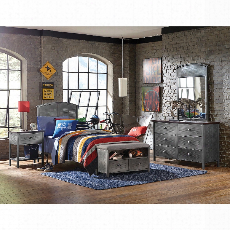 Hillsdale Furniture Urban Quarters 4-piece Panel Bedroom Set With Footboard Bench