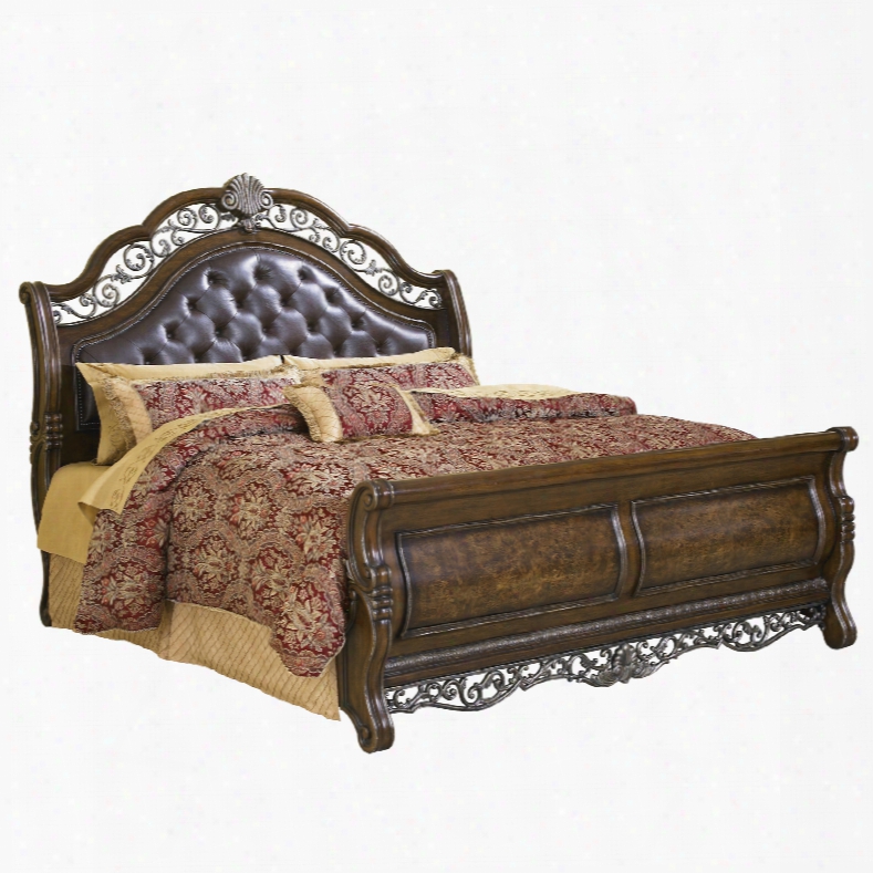 Pulaski Birkhaven Queen Sleigh Bed