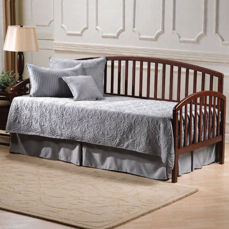 Hillsdale Furniture Carolina Daybed In Cherry