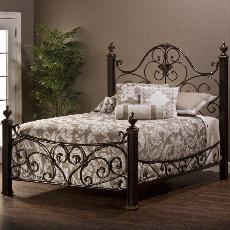 Hillsdale  Furniture Mikelson Post Bed King Size