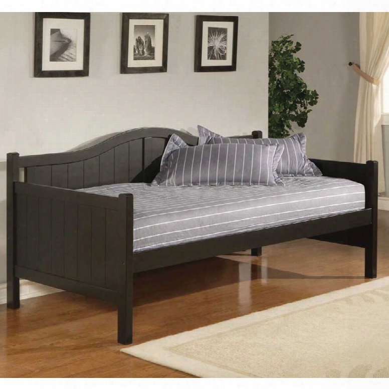 Hillsdale Furniture Staci Daybed In Back