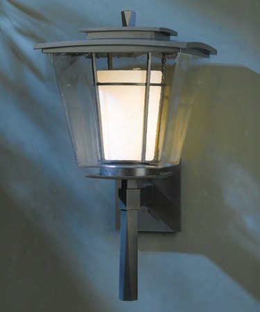 Hubbardton Forge Beacon Hall Outdoor Large Wall Lantern