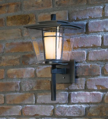 Hubbardton Forge Beacon Hall Outdoor Medium Wall Lantern