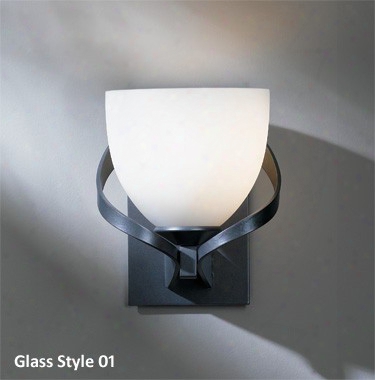 Hubbardton Forge Ribbon 1-light Sconce