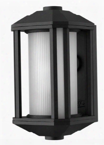 Hinkley Lighting Castelle Small Outdoor Wall Lantern