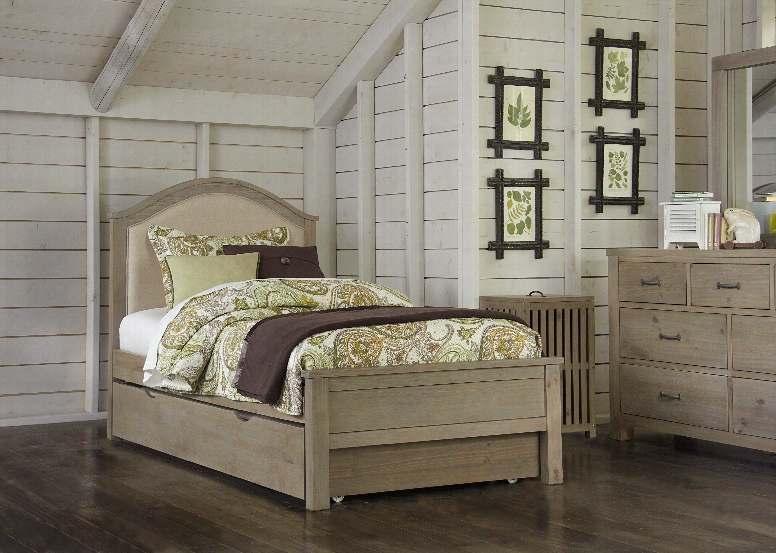 Hillsdale Kids Highlands Bailey Twin Trundle Bed In Driftwood