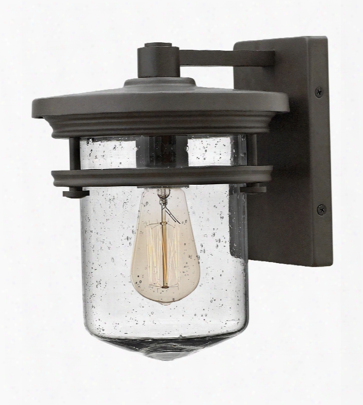Hinkley Lighting Hadley 1-light Transitional Outdoor Lantern