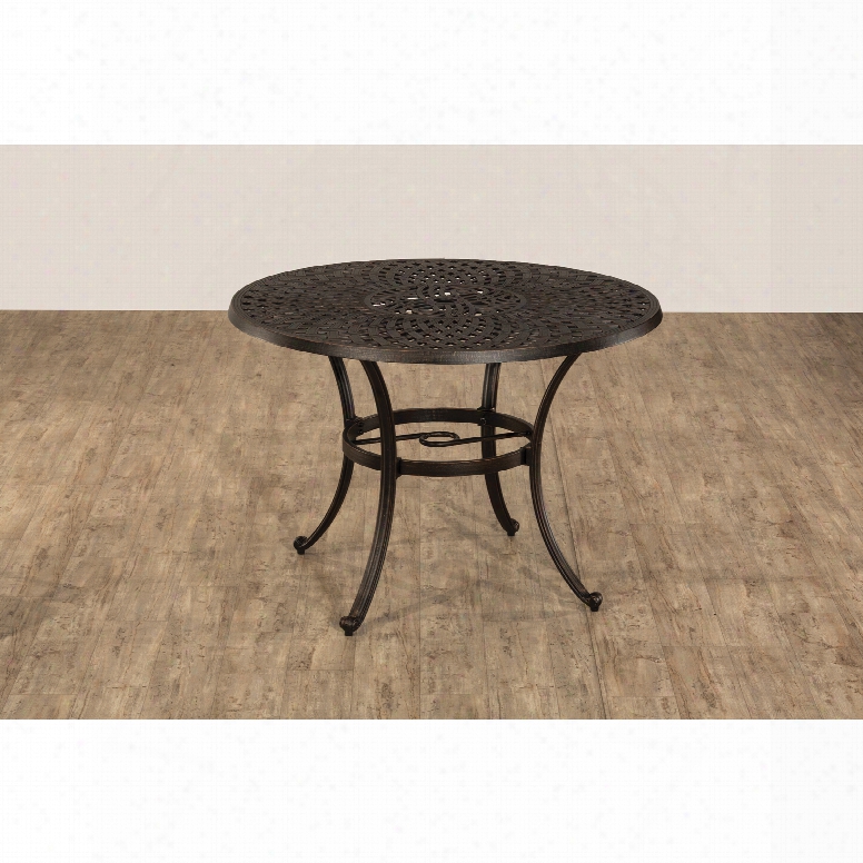 Hillsdale Furniture Esterton Indoor/outdoor Round Dining Table