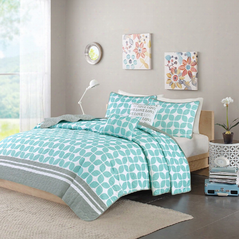 Intelligent Design Lita Coverlet Set In Aqua