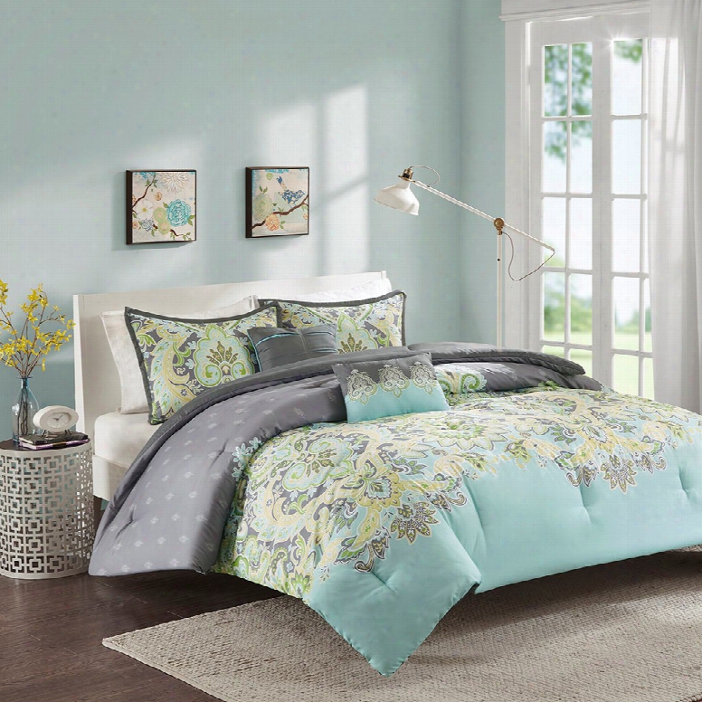 Intelligent Design Zana Comforter Set In Aqua