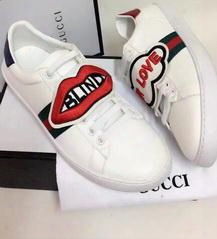 2018 Hot New Designer Fashion Pineapple Blind For Love Sneakers Low Top White Leather Men Women G G Casual Shoes