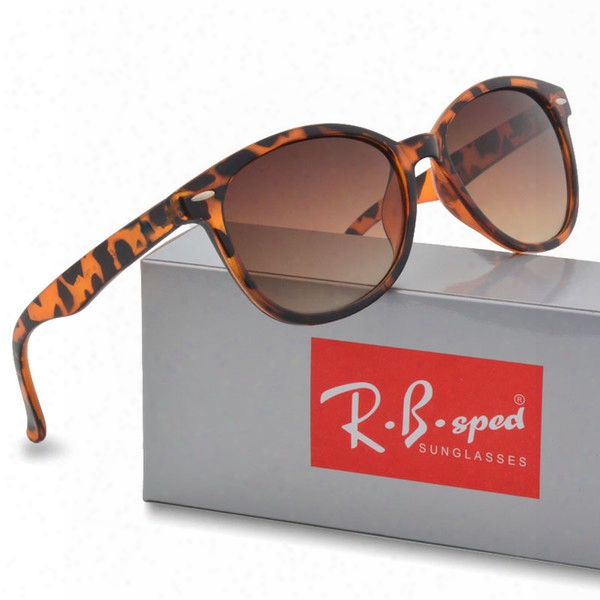 5208 Brand Designer Cat Eye Sunglasses Women Men Classic Men Retro Rivet Shades Driving Sun Glasses Uv400 Goggle With Case And Box