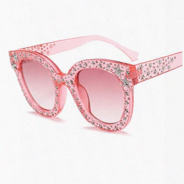 Fashion Women Quare Sunglasses Brand Designer Popular Men Gradient Pink Black Shades Oculos 2018 New Trendy Crystal Star Decoration Eyewear