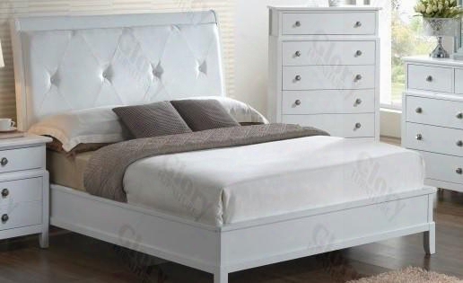 G1175akb 80" King Bed With Padded And Tufted Headboard And Faux Leather Insert In