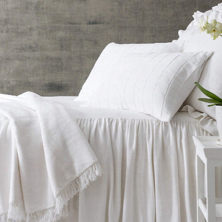 Wilton White Cotton Bedspread Desivn By Pine Cone Hill