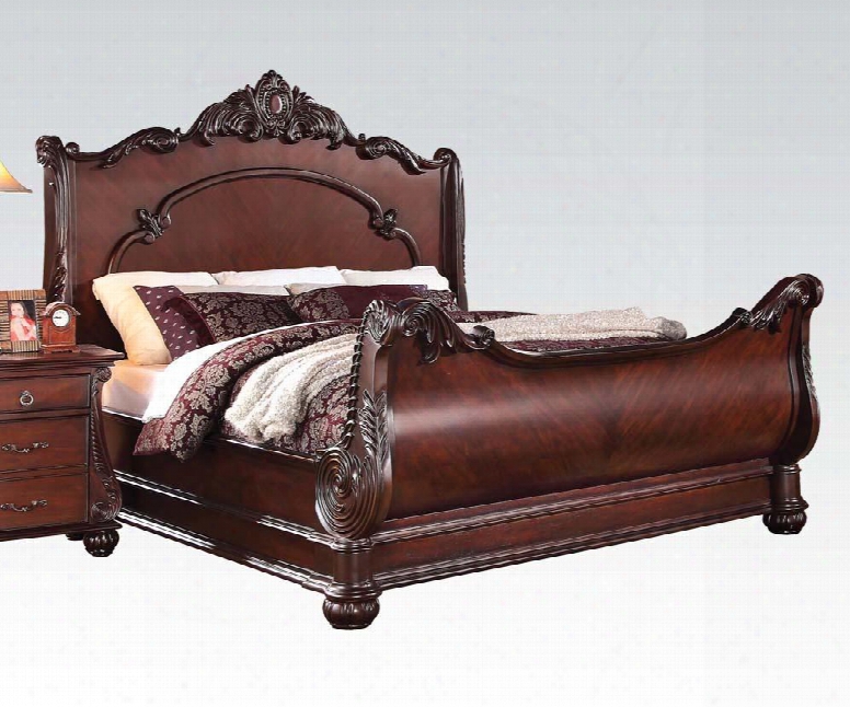 Abramson Collection 22354ek 98" Eastern King Bed With Decorative Carvings Bomby-shaped Silhouettes And Shaped Fluted Pumpkin Bun Feet In