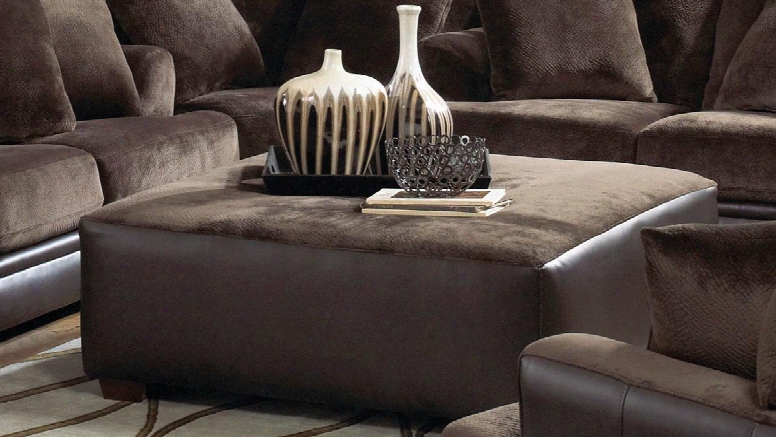 44422809 Barkley Collection Cocktail Ottoman In Chocolate Color