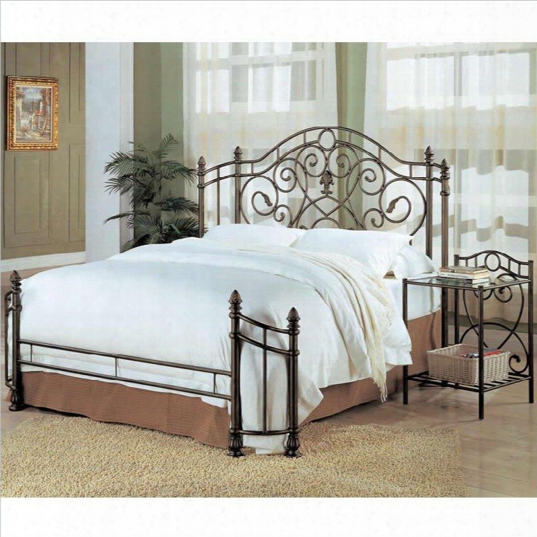 300161q Beckley Queen Metal Headboard & Footboard In Aantique