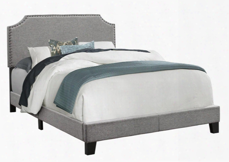 I 5925f Full Bed With Fabric Upholstery Chrome Nailhead Trim And Solid Wood Legs In