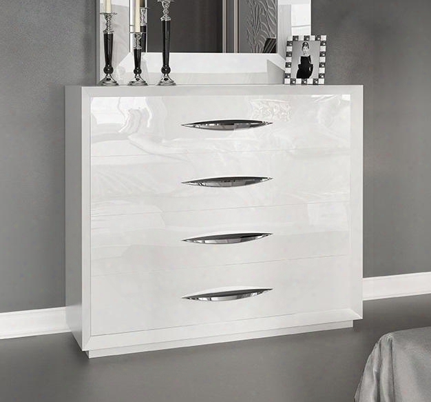 Carmen Collection I11613 48" Single Dresser With 4 Drawers Self-closing Mechanism Silver Metal Hardware And Wood Construction In White