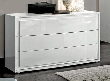 Dama Bianca Collection I16980 50" Dresser With 3 Drawers Annd Wood Construction In White