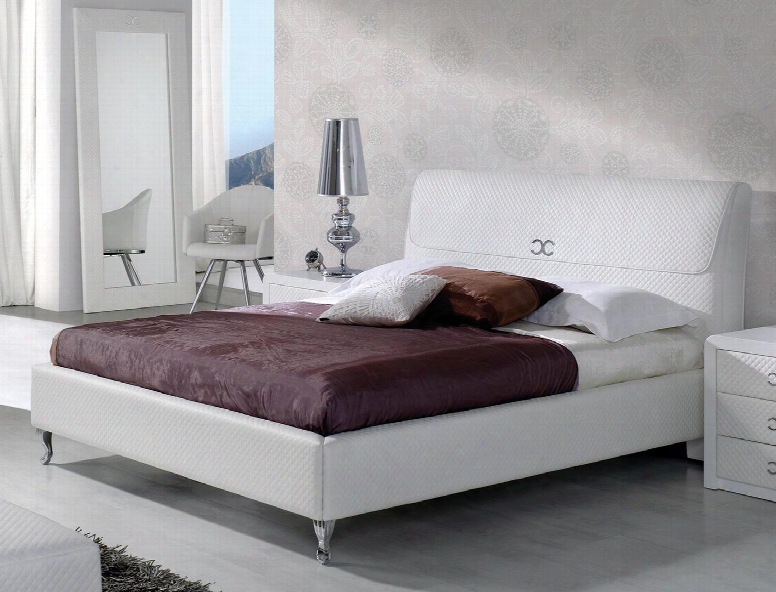 Emily Collection I7506 King Size Platform Bed With Polished Metal Cabriole Legs And European Style In Matt