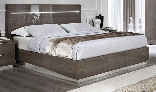 Platinum Legno Collection I14496 85" Queen Size Bed In Silver Birch