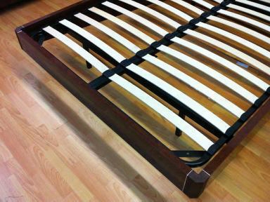 Status Caprice Collection I11311 King Size Wooden Slat Frame With 6 Legs In