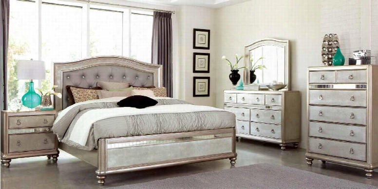 Bling Game 204181qset 5 Pc Bedroom Set With Queen Size Bed + Dresser + Mirror + Chest + Nightstand In Metallic Platinum