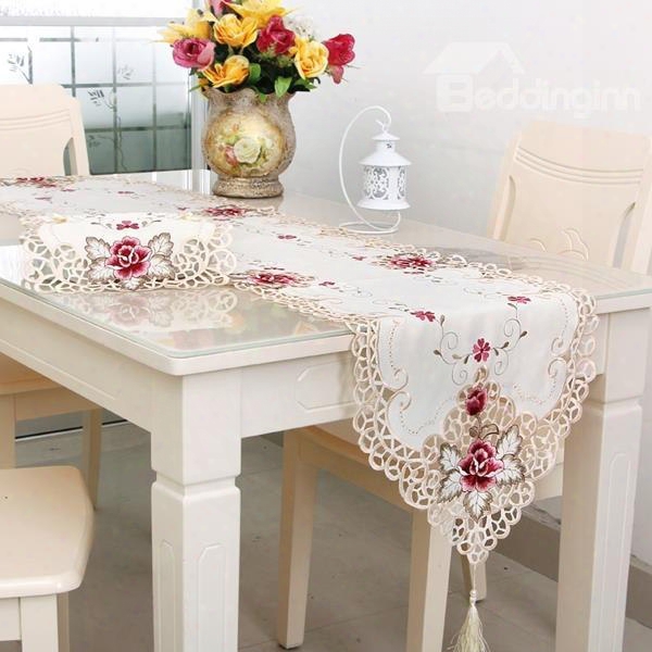 Graceful Rectangle Polyester Embroidery Flower Lace Crochet Decorative Table Runner