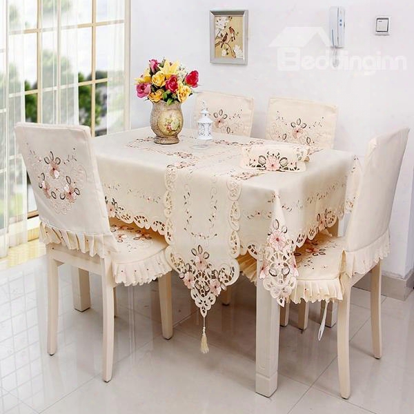 Unique Design Polyester Embroidery Flowers Lace Dining Tablecloth