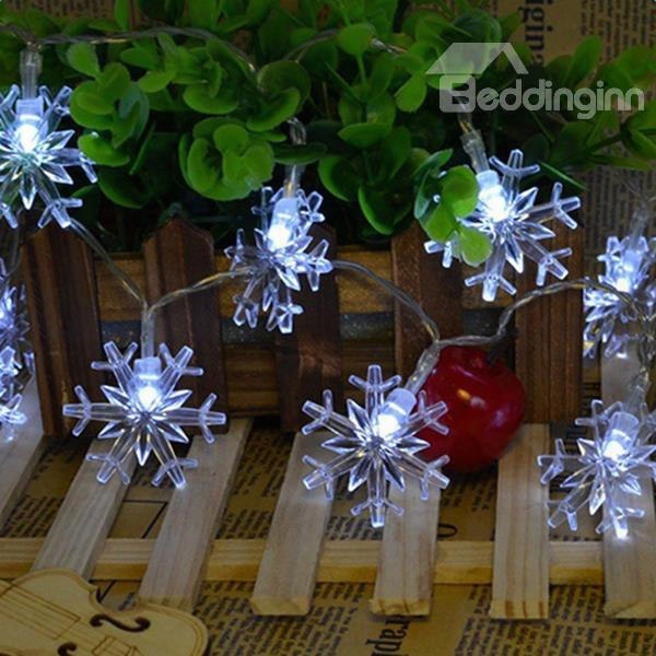 White Beautiful Christmas Decorative Snowflake 16.4 Feet Led String Lights