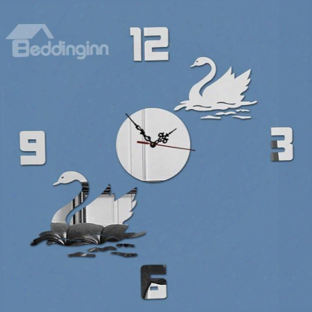 Wonderful Modernd Esign Beautiful Swan Decoration Digital Battery Wall Clock